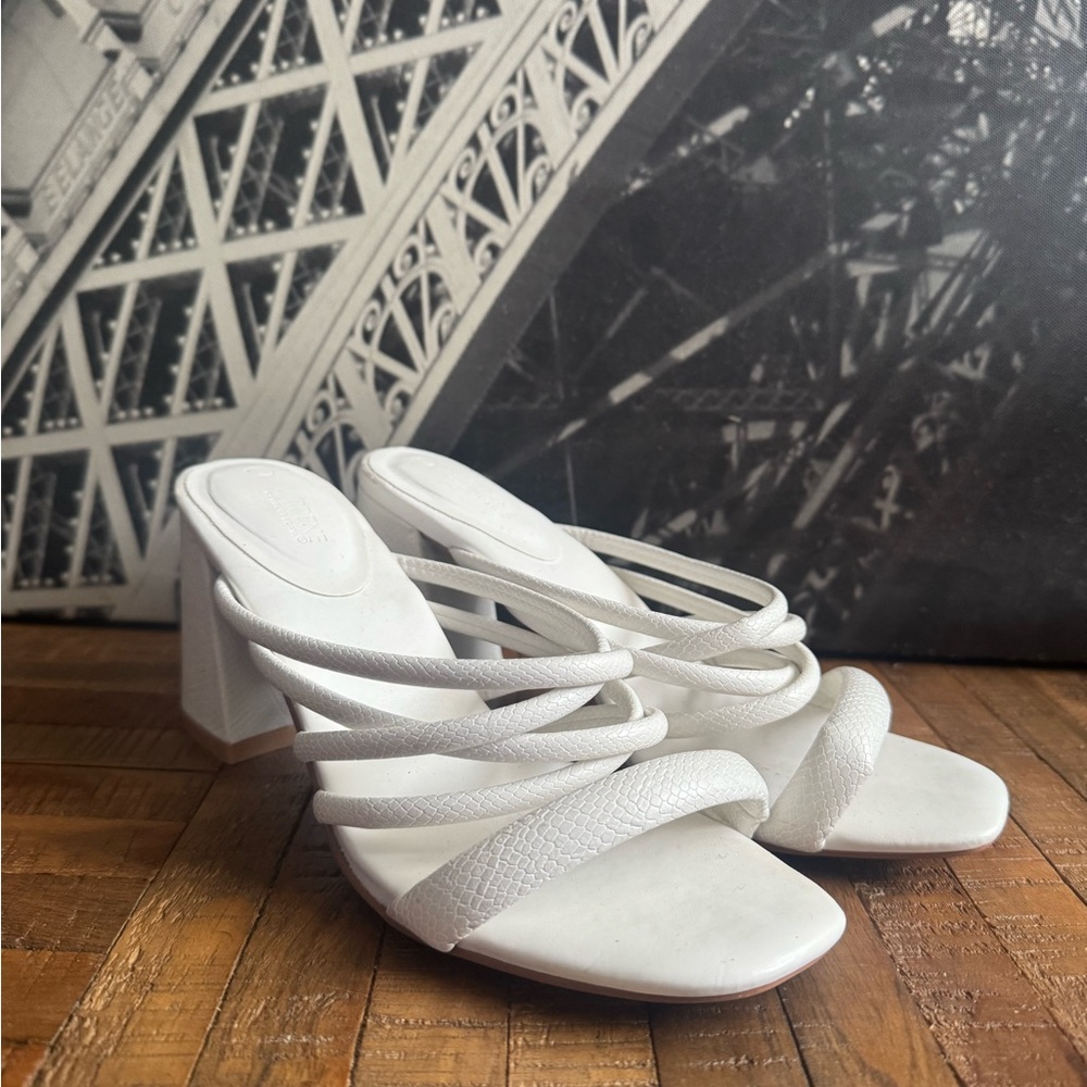 Elegant White Strappy Women's Heels